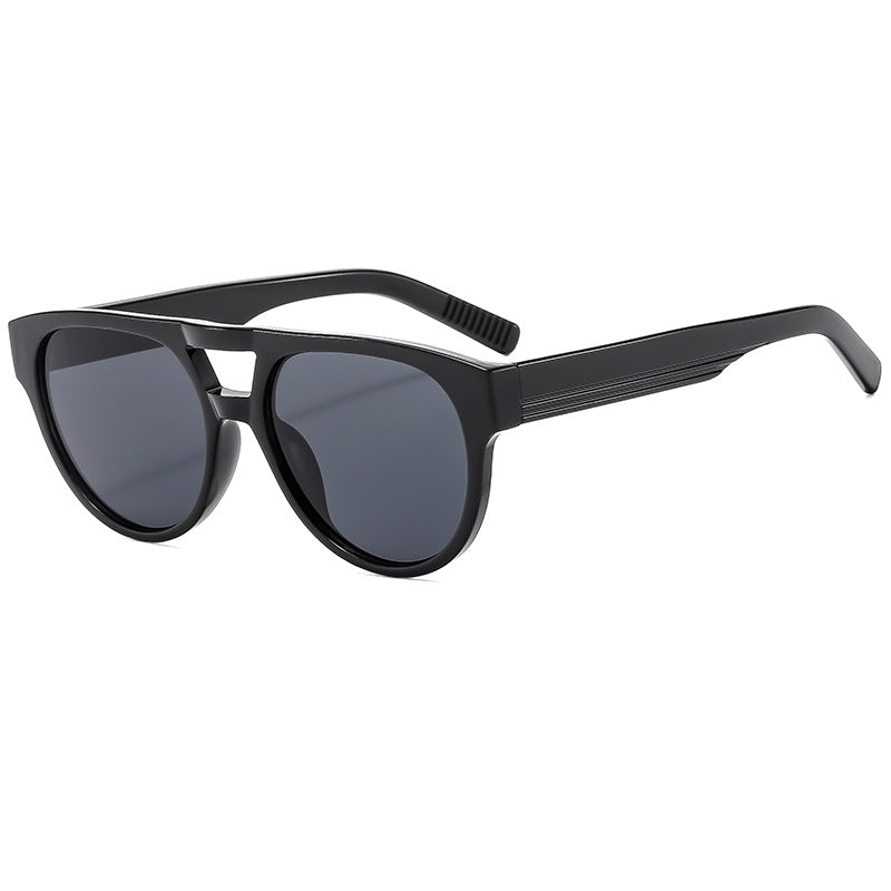 Ladies fashionable cat-eye sunglasses in elegant tortoise look Stornfield