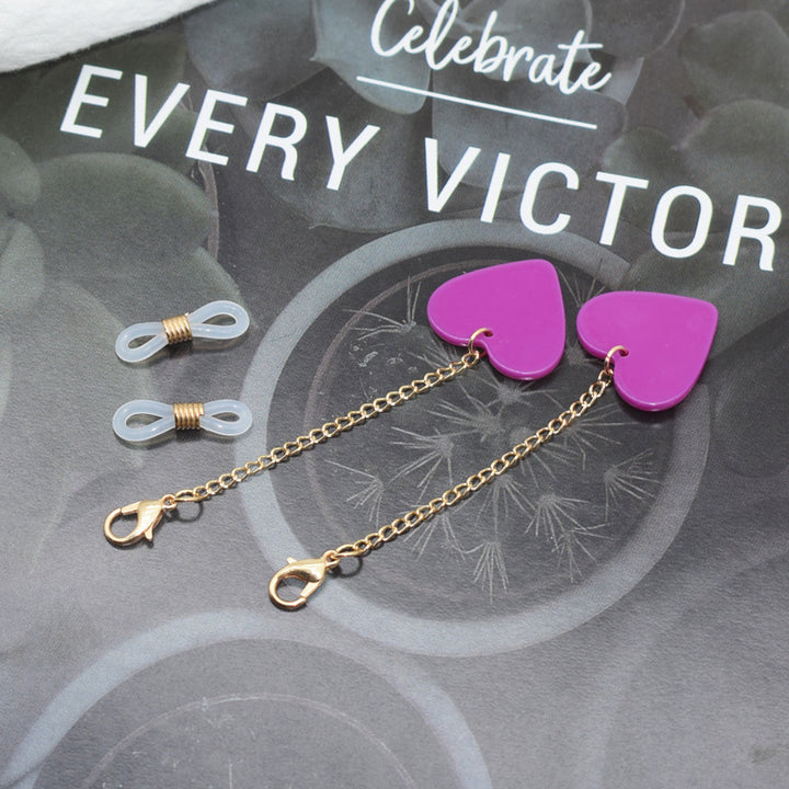 Heart-Shaped Decorative Eyewear Chain Stornfield