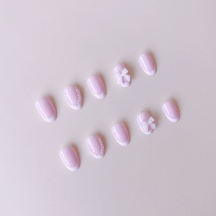 Artificial nail set with elegant 3D flower and lace accents Stornfield