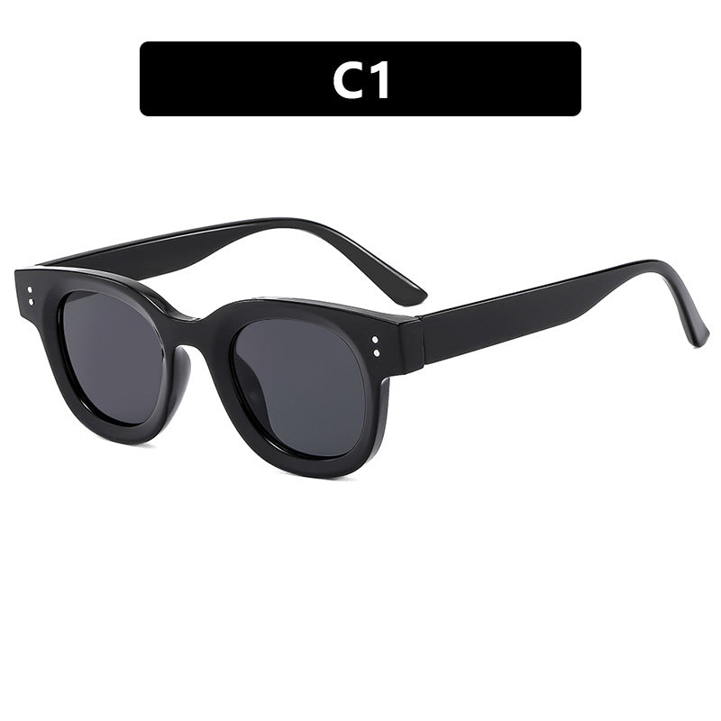 Ladies stylish sunglasses with distinctive design and polarized lenses Stornfield