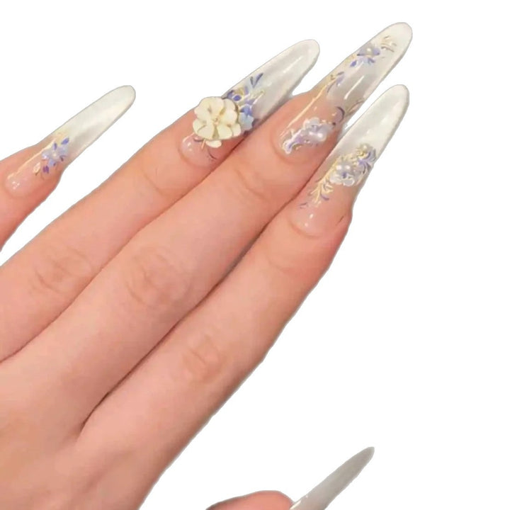 Elegant Floral Nail Art Tips Stornfield