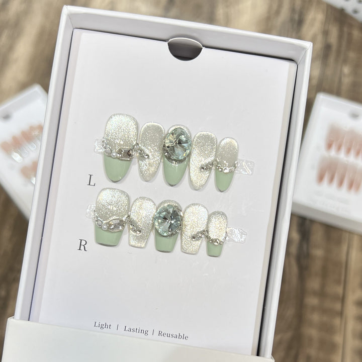 Glamorous Reusable Press-On Nail Set with Gemstone Accents Stornfield