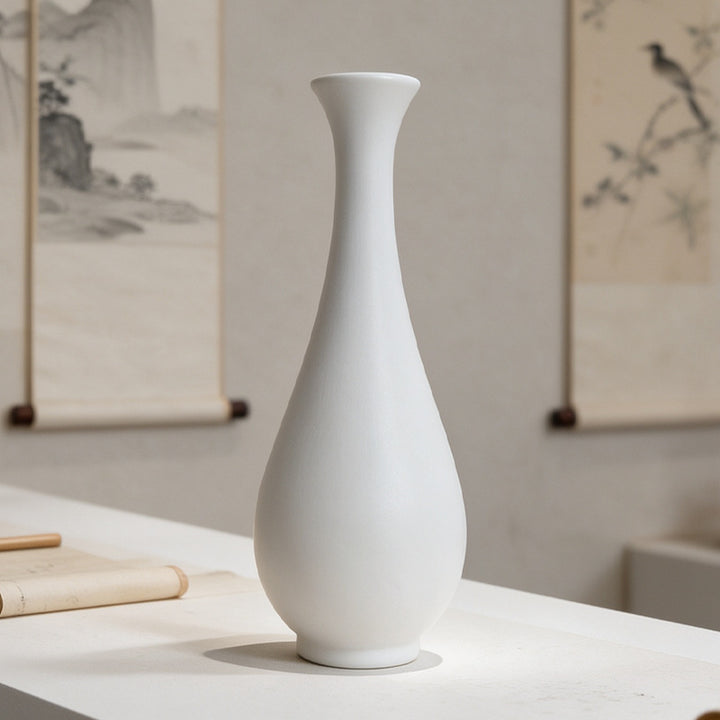 Elegant Decorative Ceramic Vase Stornfeild