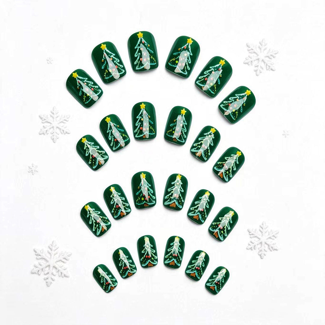 Festive artificial nails with Christmas tree design Stornfield