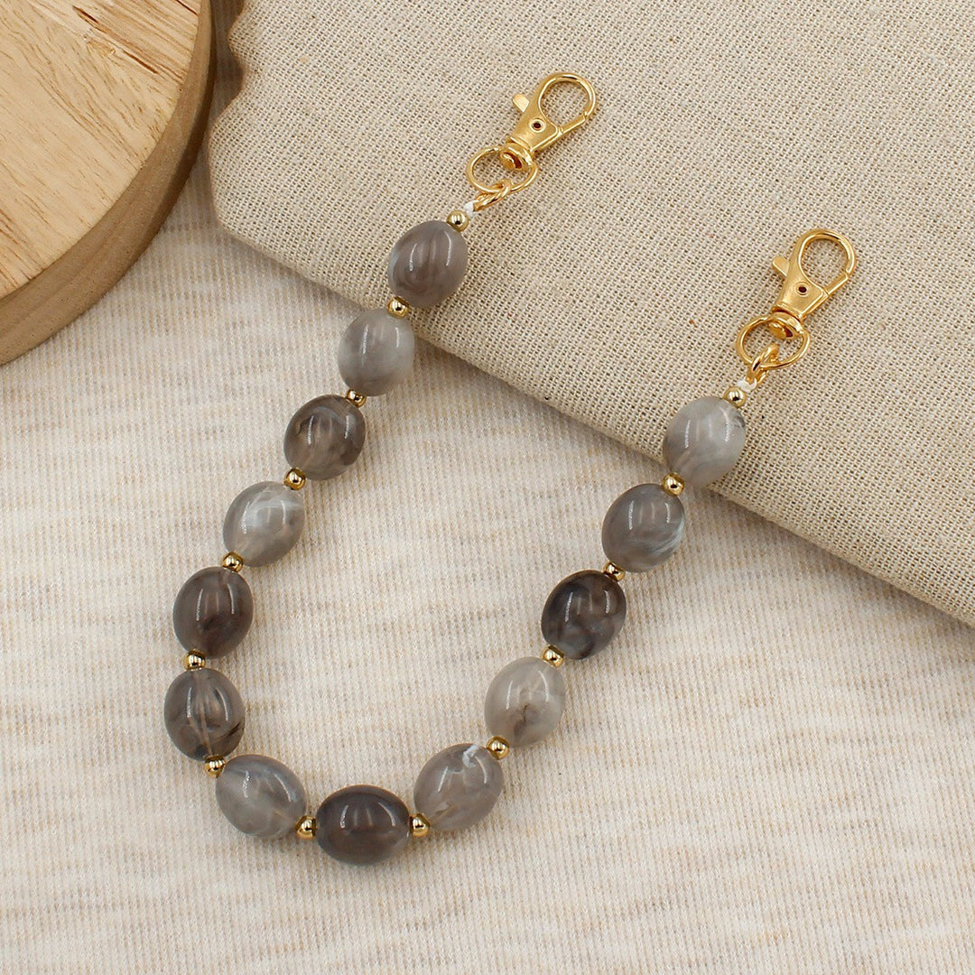 Elegant Beaded Eyewear Chain Stornfield