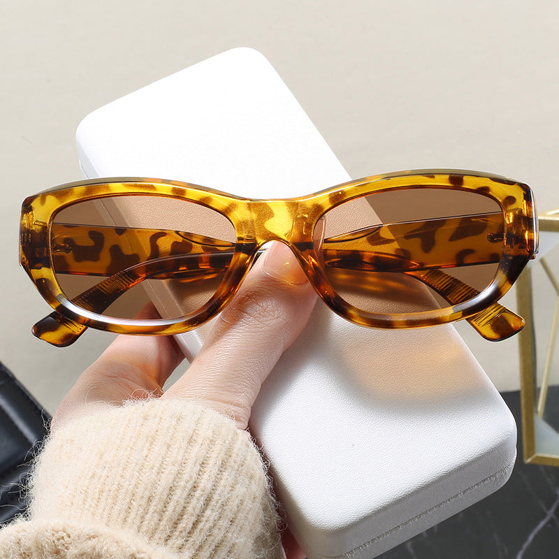 Women’s fashionable cat-eye sunglasses with a flexible frame and UV protection Stornfield