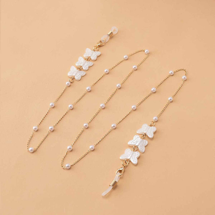 Elegant Heart-Shaped Pearl Chain Stornfield