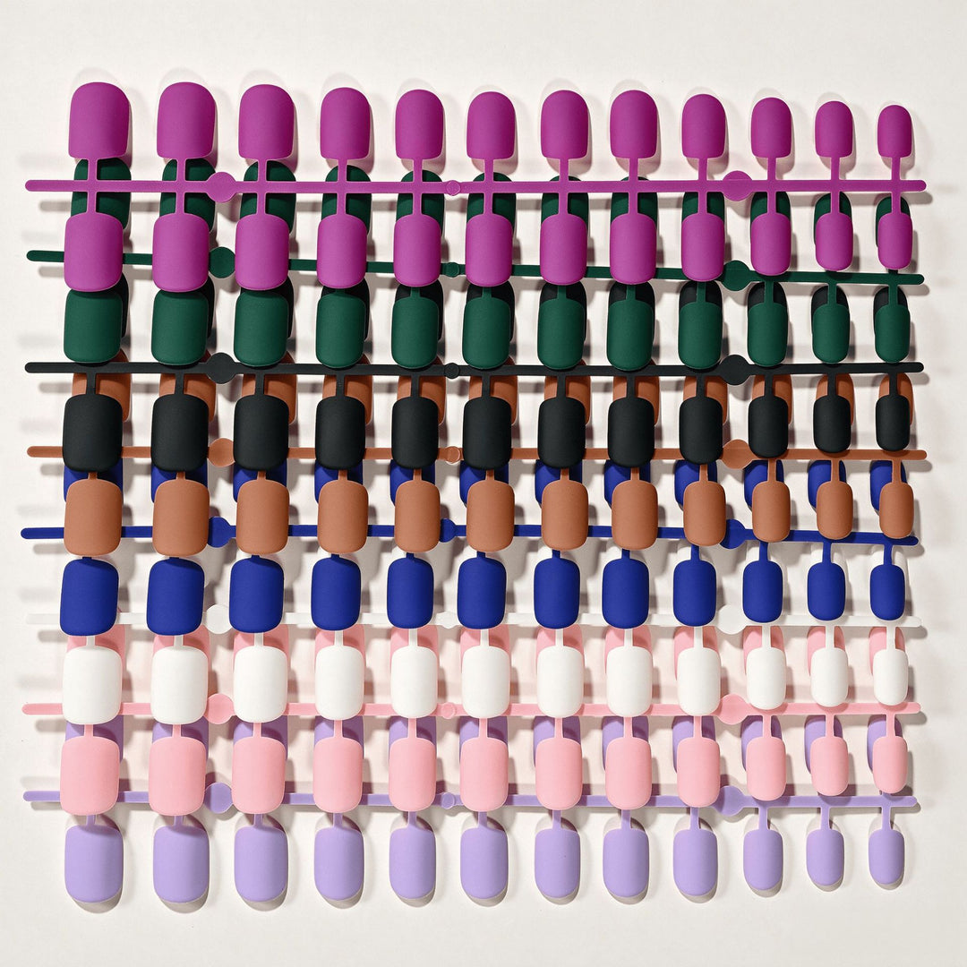 Removable Press-On Nail Collection Stornfield
