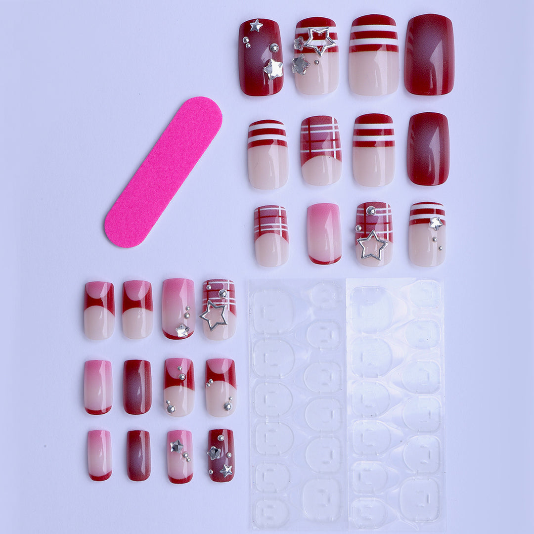 Artificial fingernails with handcrafted star decorations Stornfield