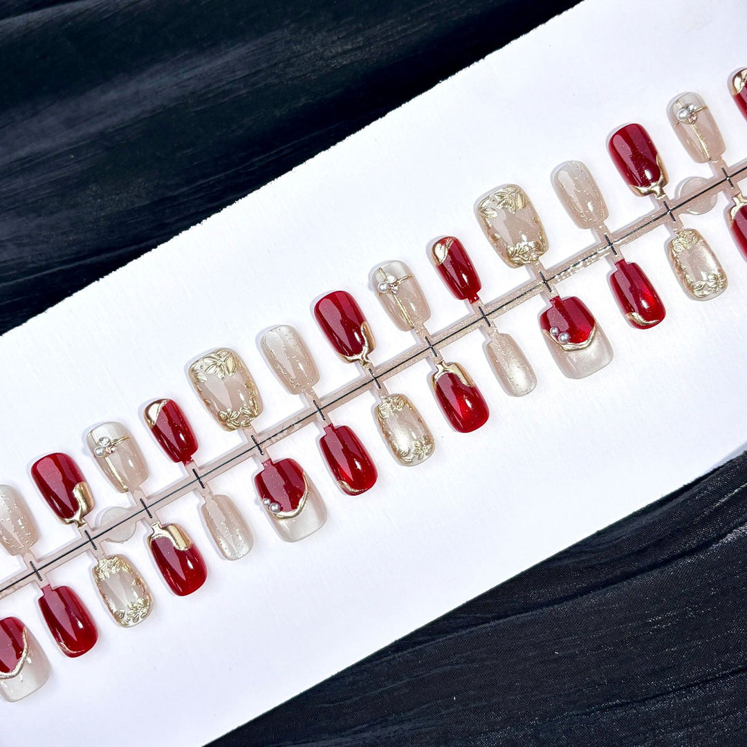 Elegant Polka Dot and Lace Press-On Nail Set