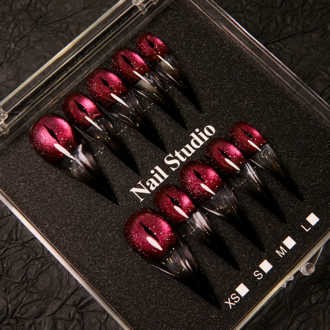 Glamorous Press-On Nail Tips