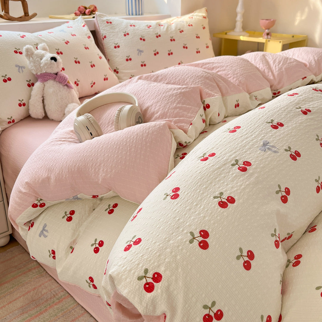 Floral Patterned Duvet Set
