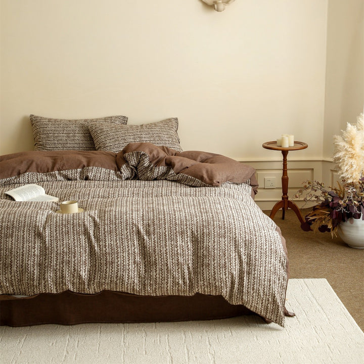 Breathable Organic Cotton Pinstripe Botanical Duvet Cover & Sham Set