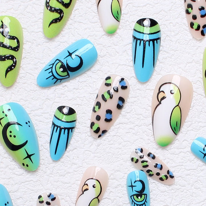 Artificial nail set with playful animal designs and eye-catching 3D designs Stornfield