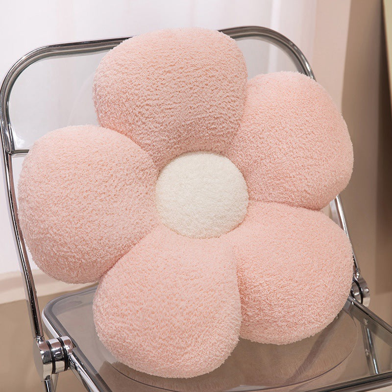 Blossom-shaped cuddle cushion Stornfield