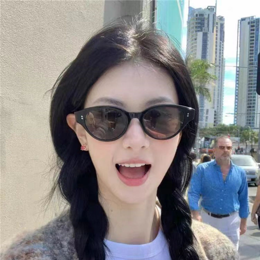 Women's stylish sunglasses in trendy retro style Stornfield