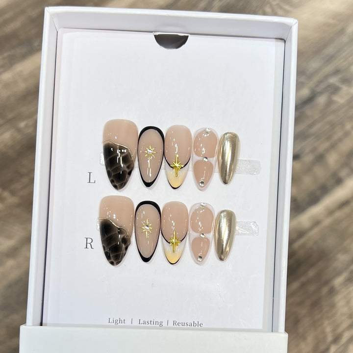 Decorative Floral Stiletto Press-On Nail Set Stornfield