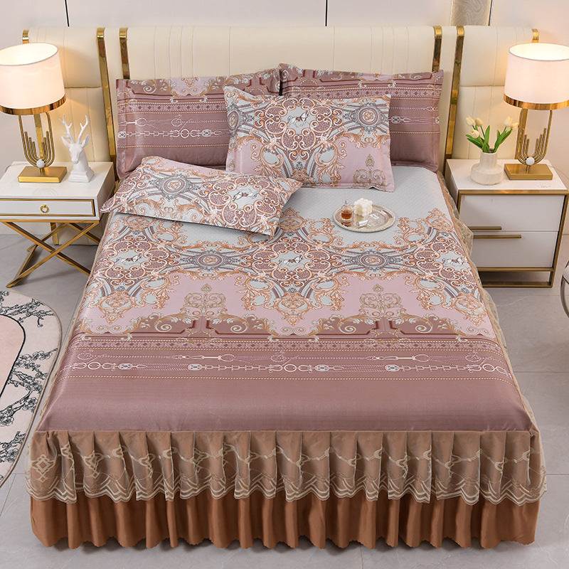 Ladies daybed cover with playful bear motif Stornfield