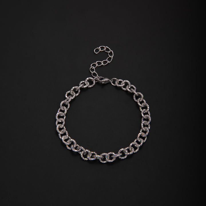Interlaced Metal Link Bracelet Stornfield