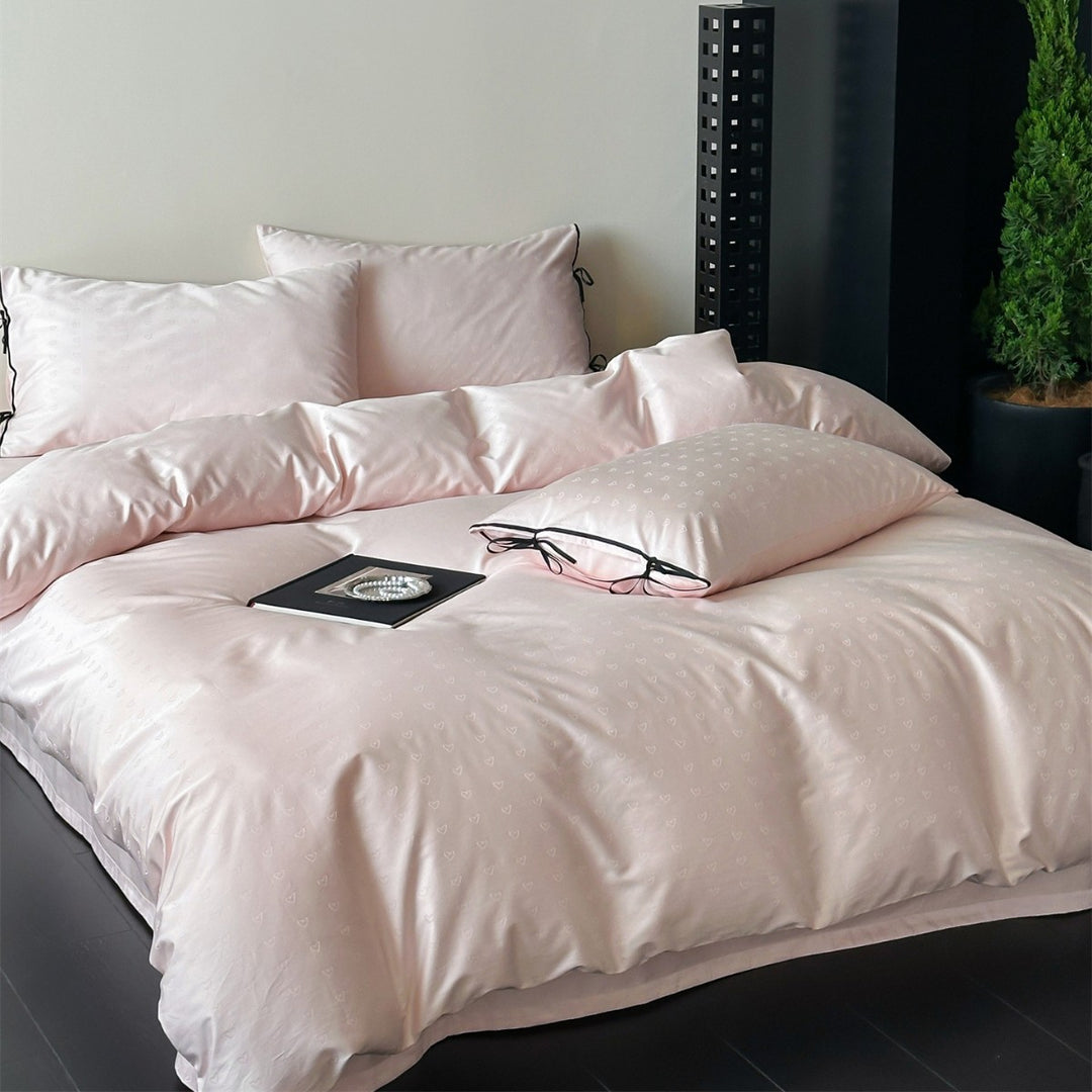Lightweight Cotton Sateen Heart-Jacquard Duvet Cover Set with Tie-Closure Pillow Shams
