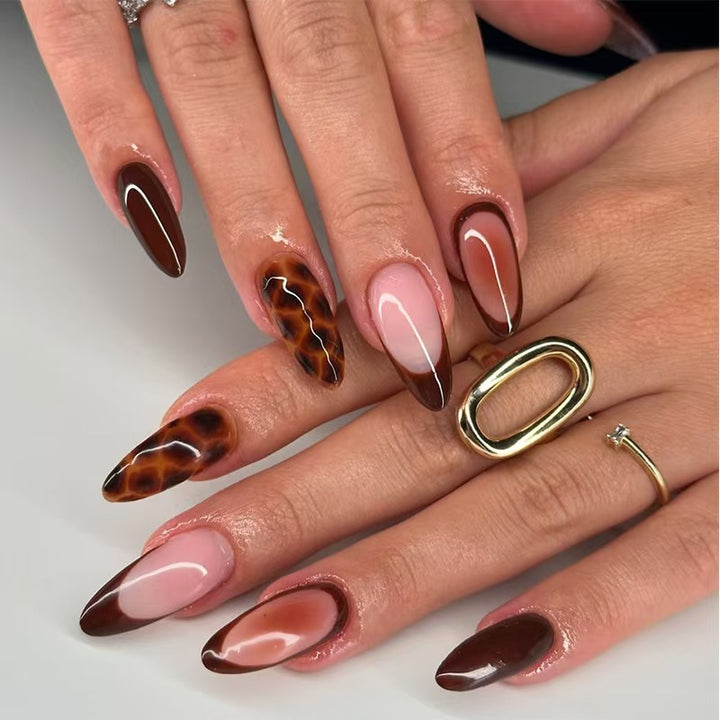 Stiletto Press-On Nails with Chic Leopard Print and Glossy Finish Stornfield