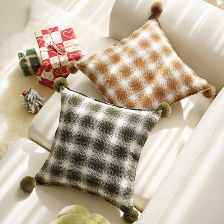 Decorative square cushion cover with pompom corners and checkered jacquard pattern Stornfield