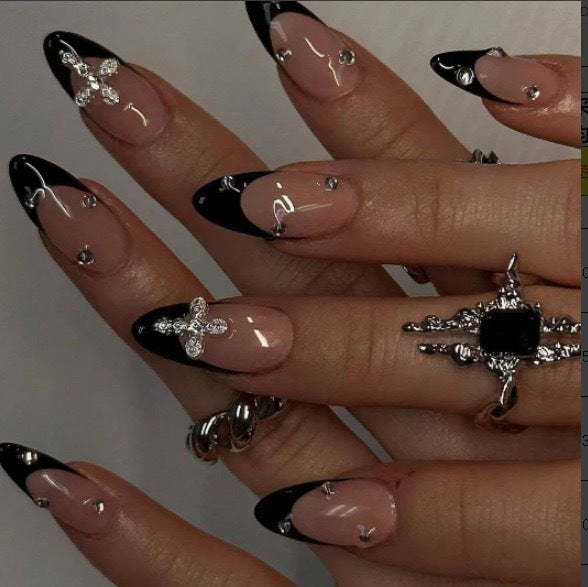 Artificial nail set with luxurious French design and radiant accents Stornfield