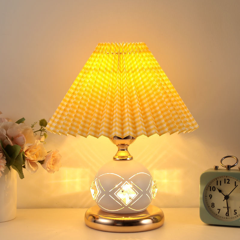 Decorative Table Lamp