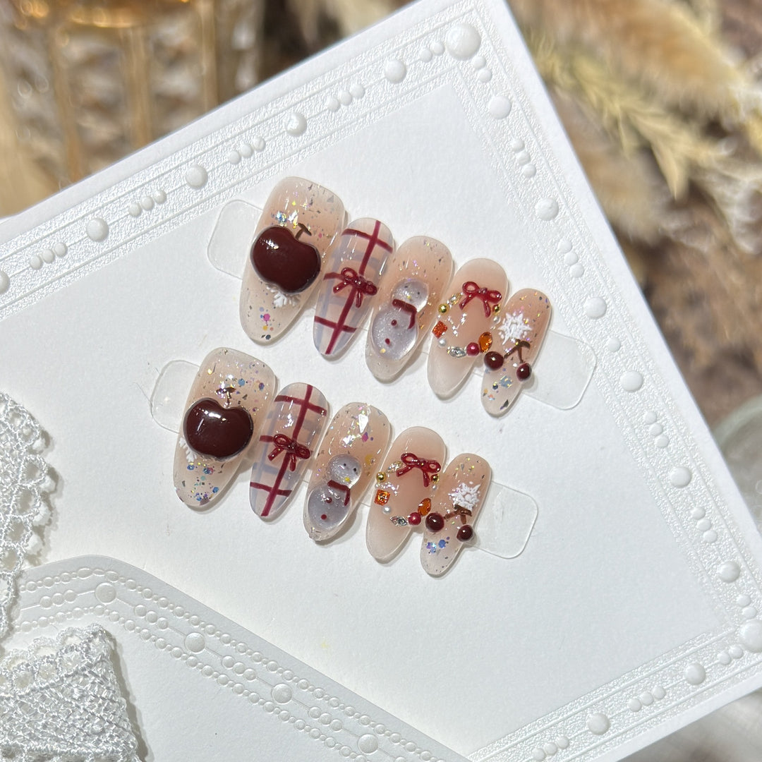 Winter-Themed Press-On Nail Art Set Stornfield