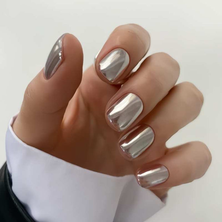 Mirrored Glossy Press-On Nail Set Stornfield