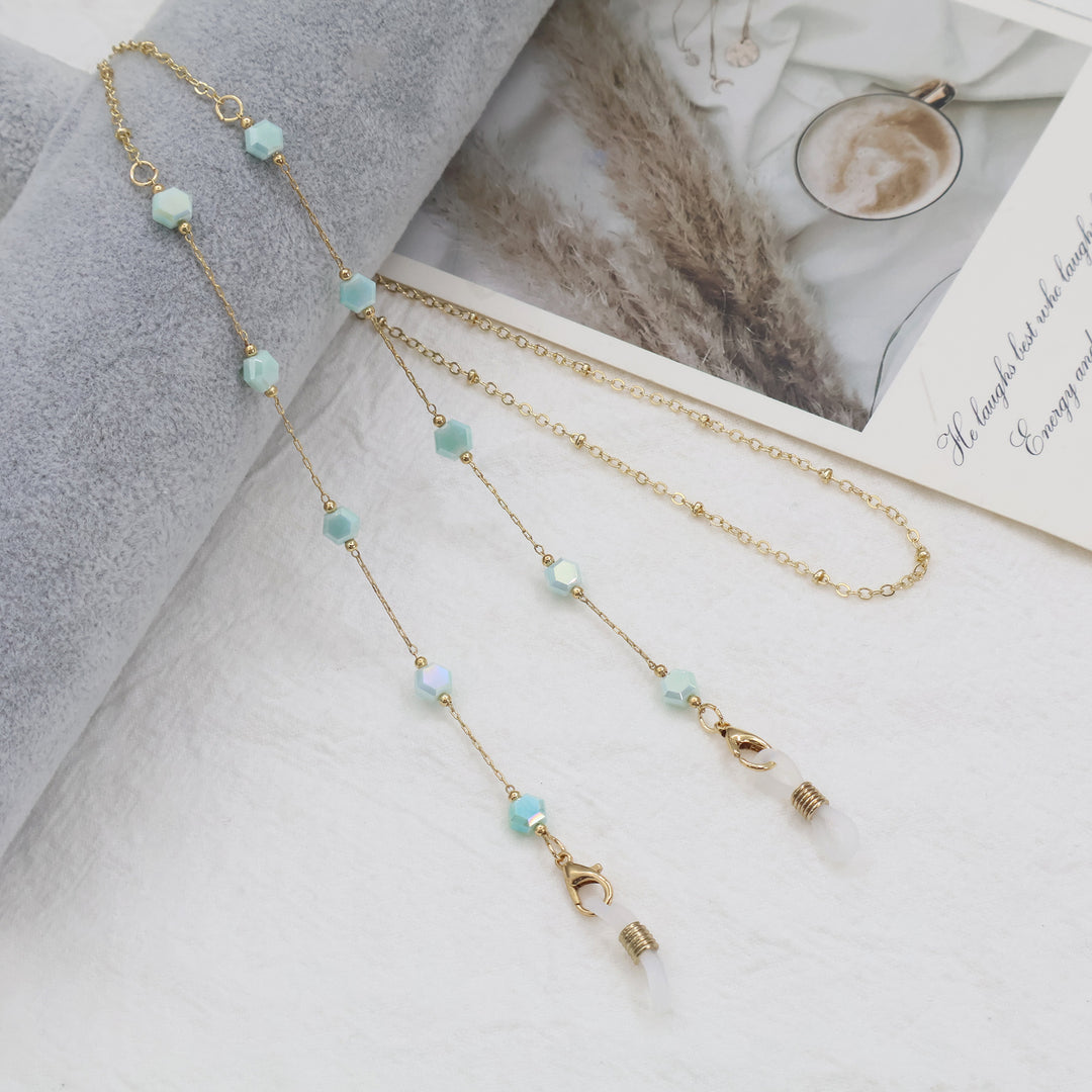 Elegant Gold Chain Necklace with Gemstones Stornfield