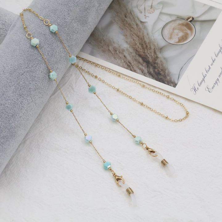 Elegant Gold Chain Necklace with Gemstones Stornfield