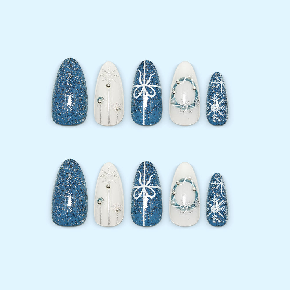 Luxury artificial nails in winter design Stornfield