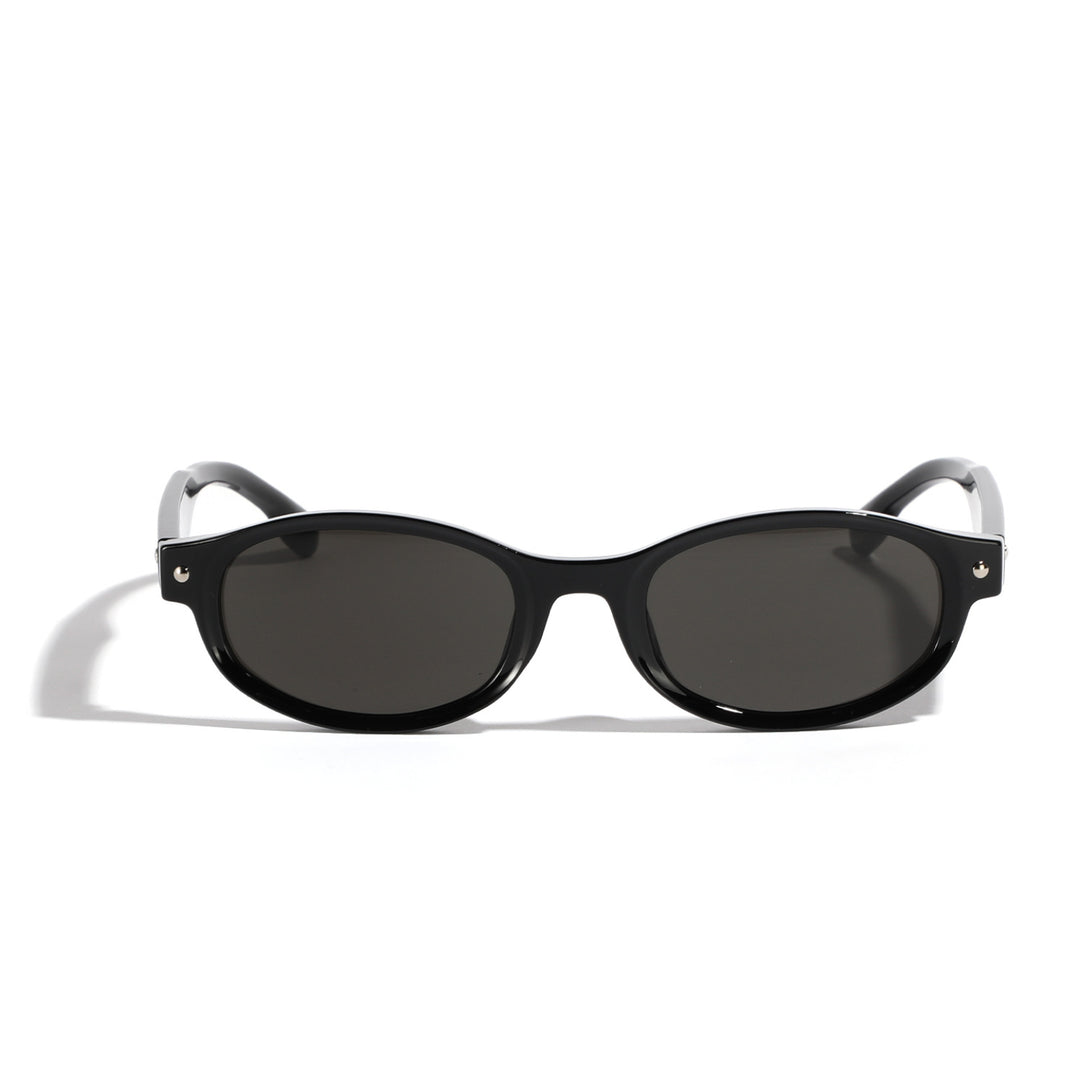 Women’s fashionable sunglasses with curved design and UV protection Stornfield