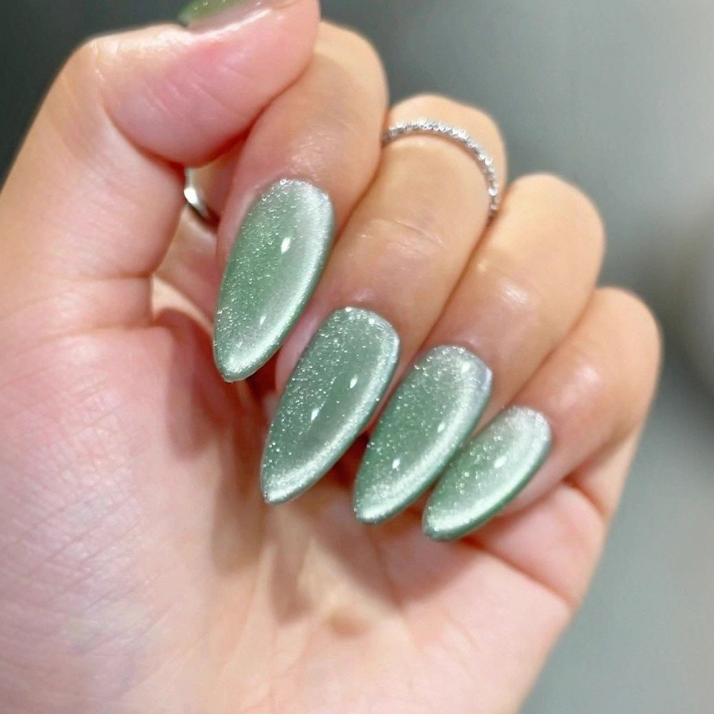 Acrylic nail set with sparkling glitter and elegant design Stornfield