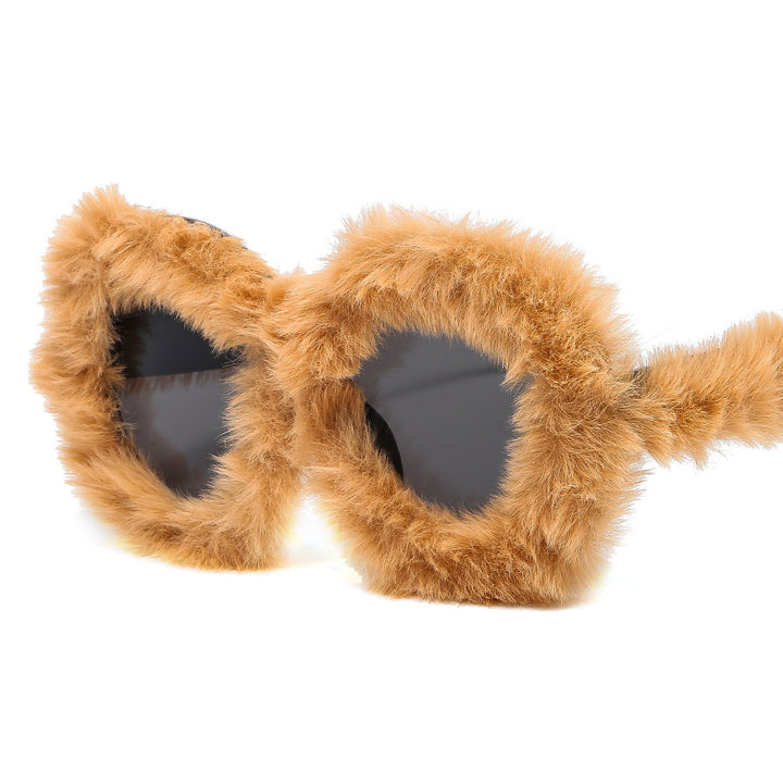 Ladies eye-catching oversized sunglasses with a unique fur touch Stornfield