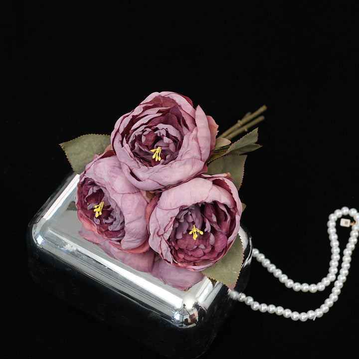 Elegant Floral Arrangement