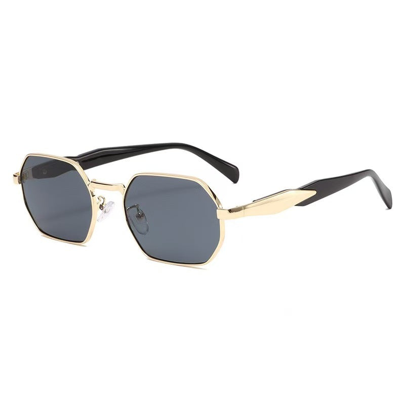 Elegant Modish Oval Frame Sunglasses Stornfield