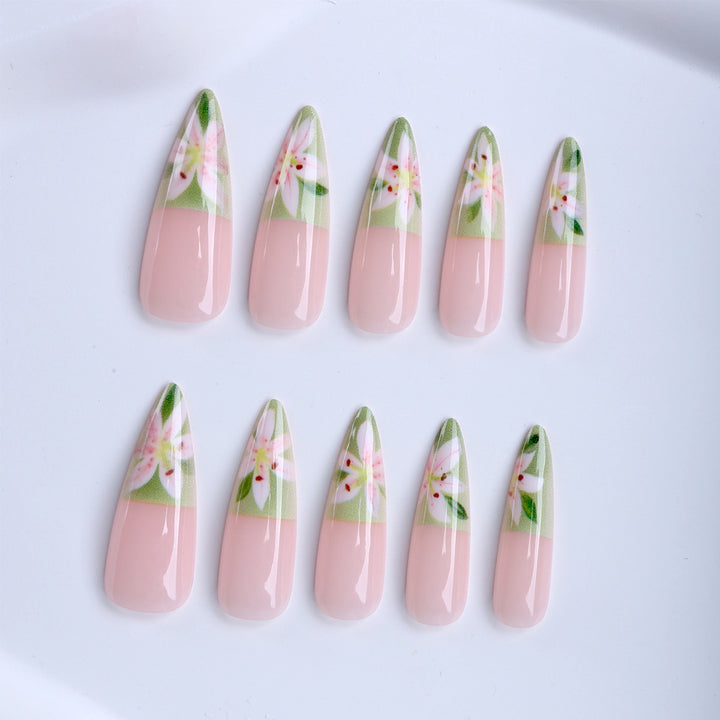 Artificial nails with hand-crafted floral embellishments Stornfield