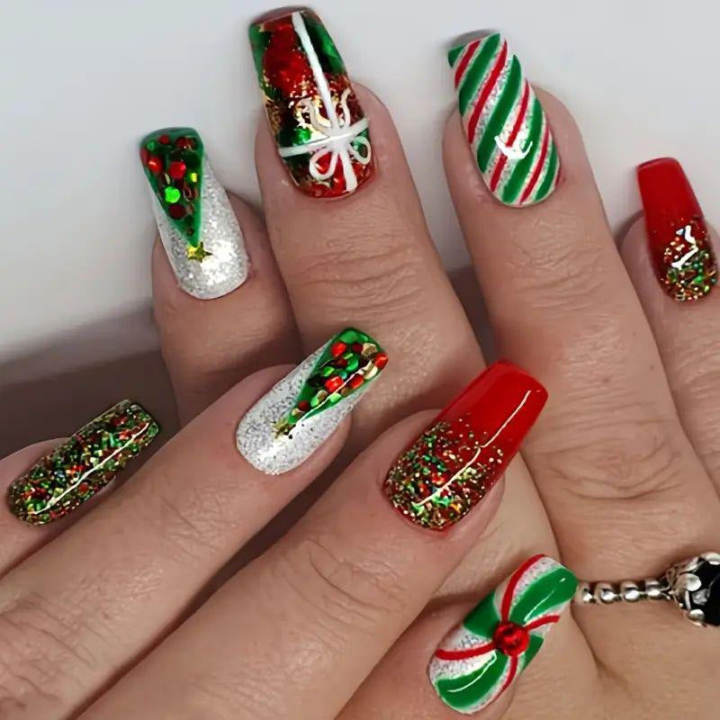 Artistic Winter-Themed Nail Art Stornfield