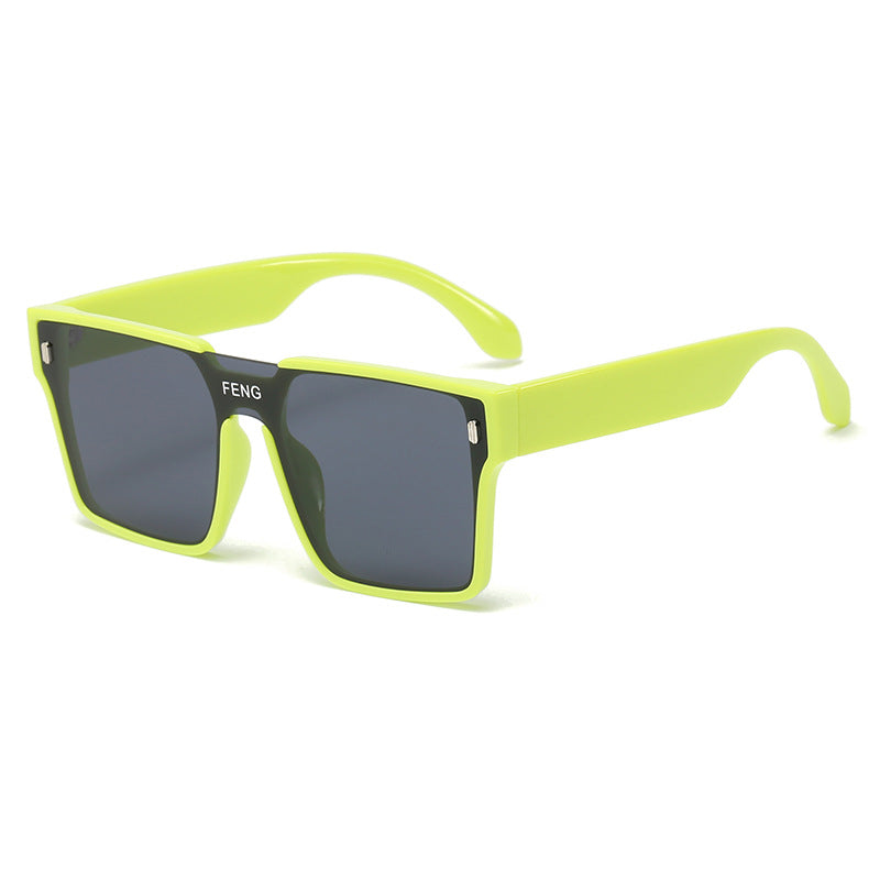 Women's fashionable sunglasses in striking urban design Stornfield