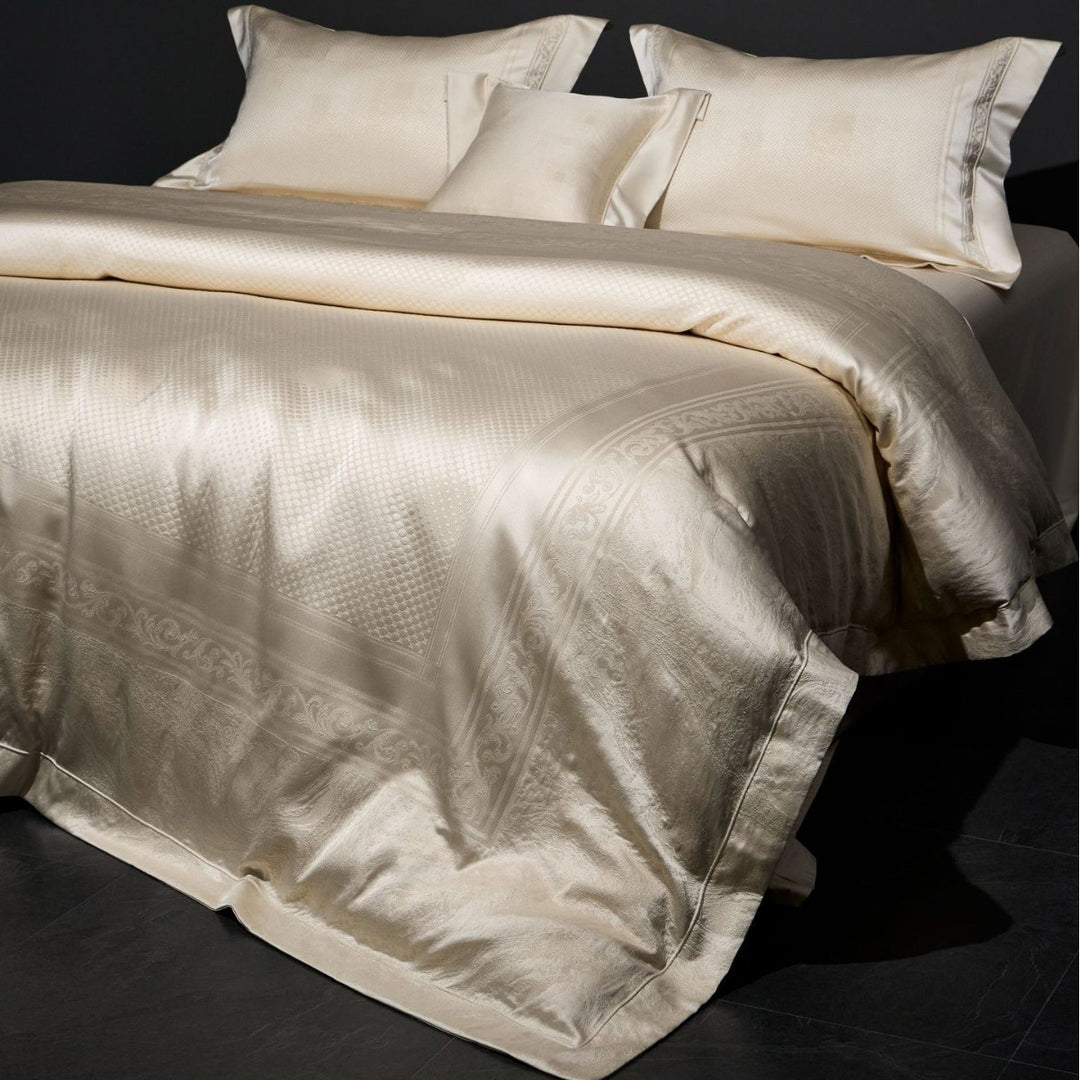 Luxurious Jacquard Satin Duvet Cover Set with Pillow Shams
