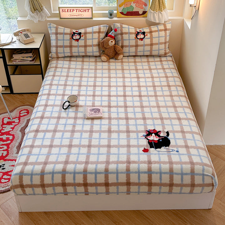 Striped Fitted Bed Sheet Set with 3D Cow Appliqué and Matching Pillowcases