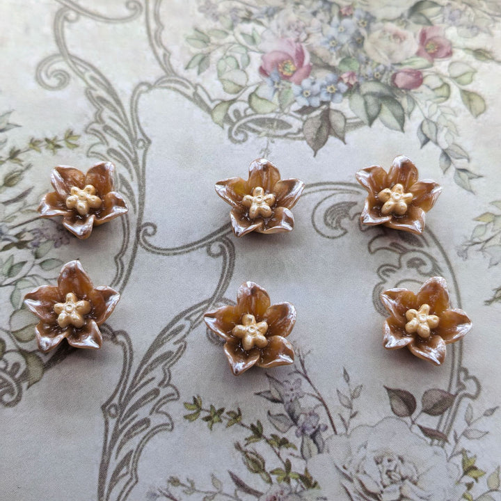 Decorative flower appliqués Stornfield