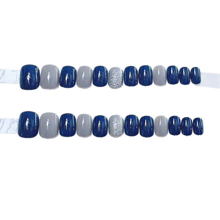 Elegant artificial nails with various designs Stornfield