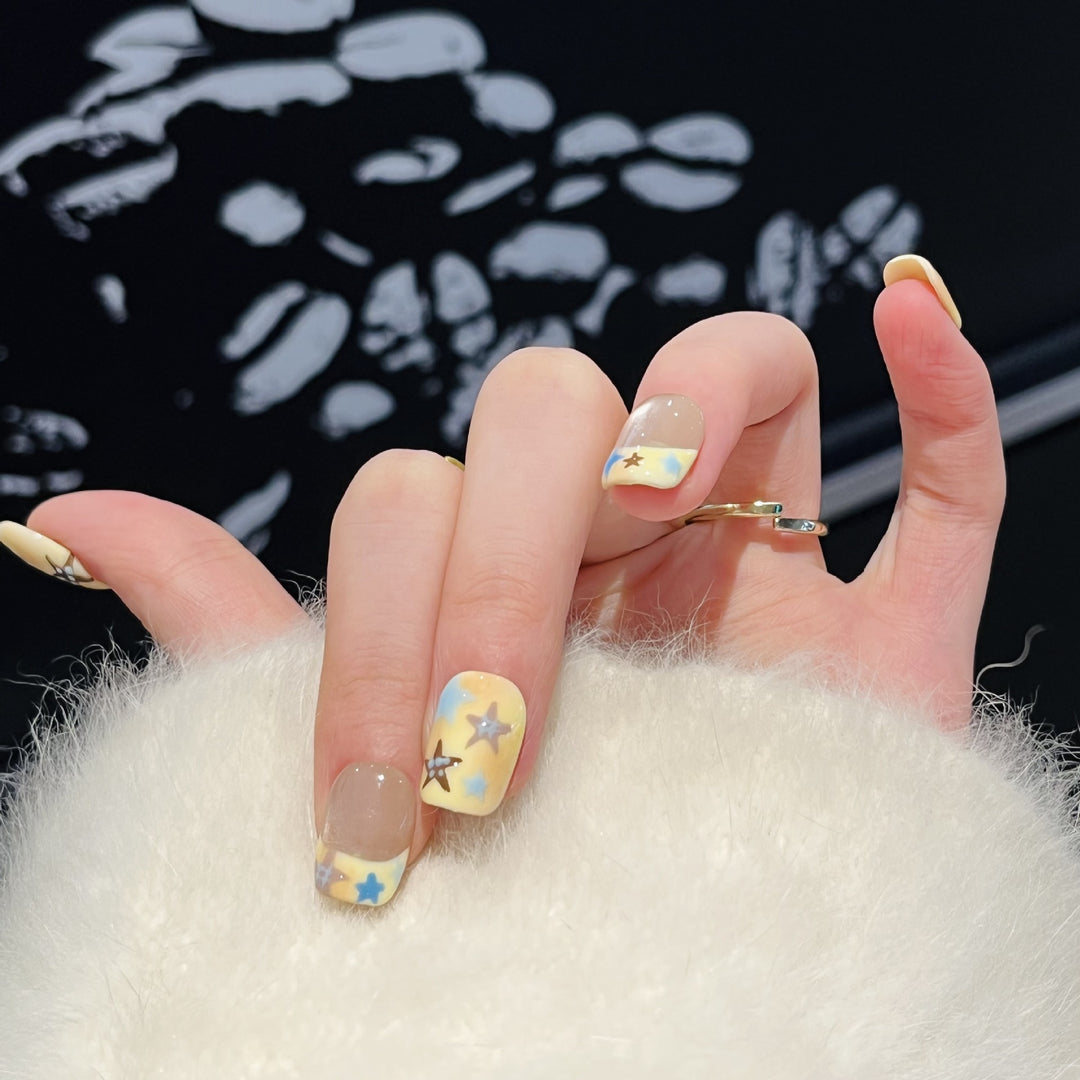 Artistic Star-Patterned Press-On Nails