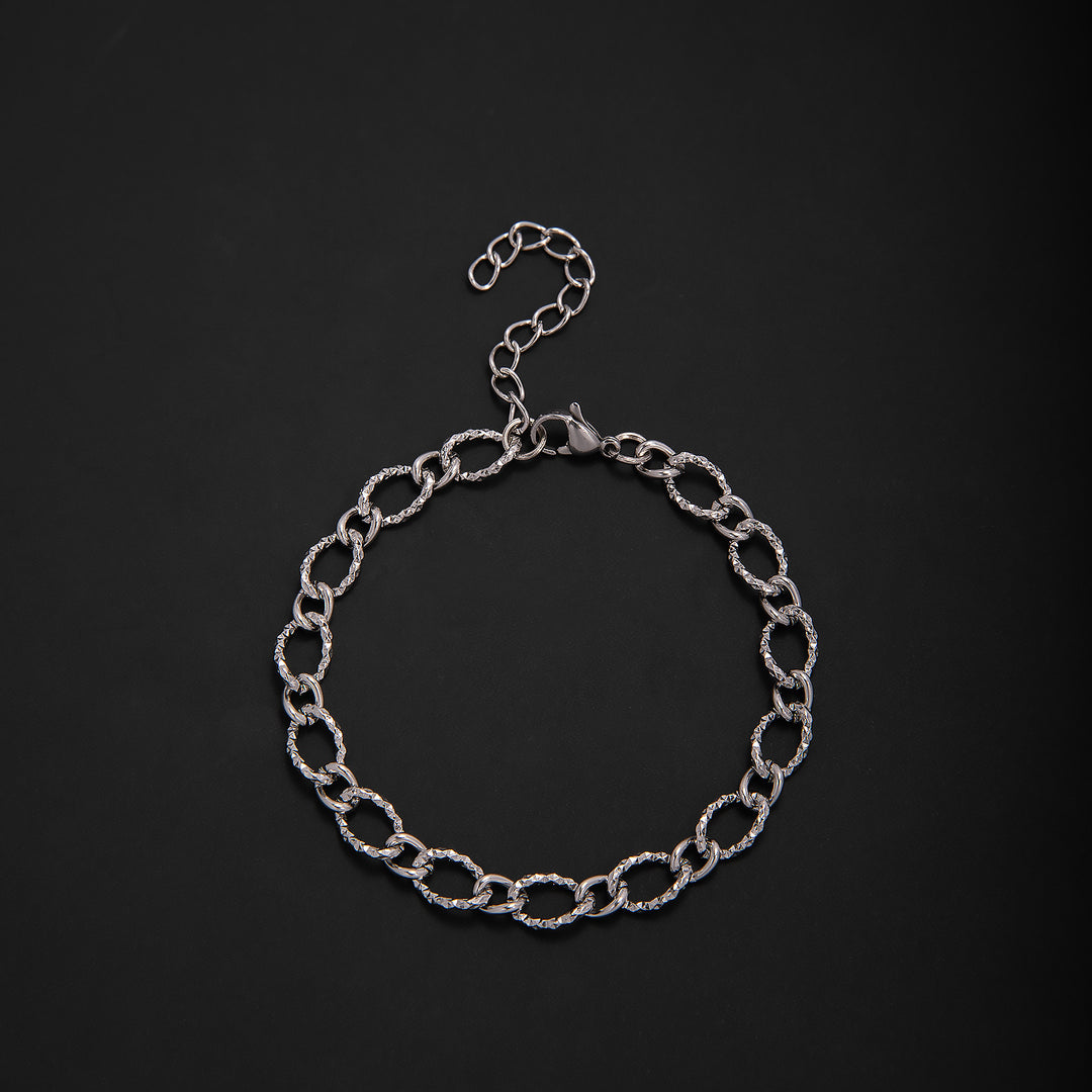 Interlaced Metal Link Bracelet Stornfield