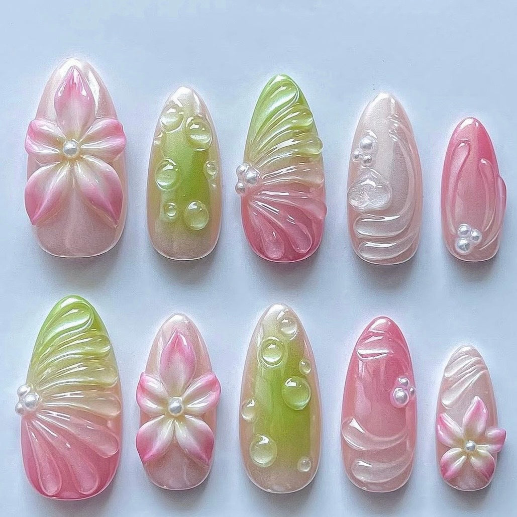 Artistic Nail Art Tips 1790745833