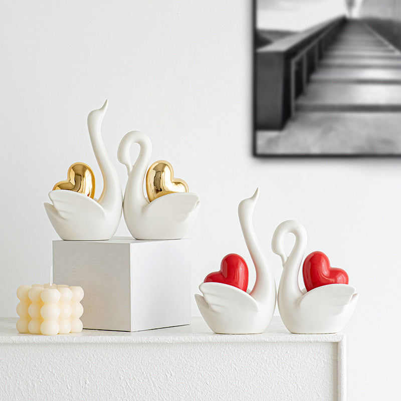 Elegant and romantic swans decorative figure Stornfield