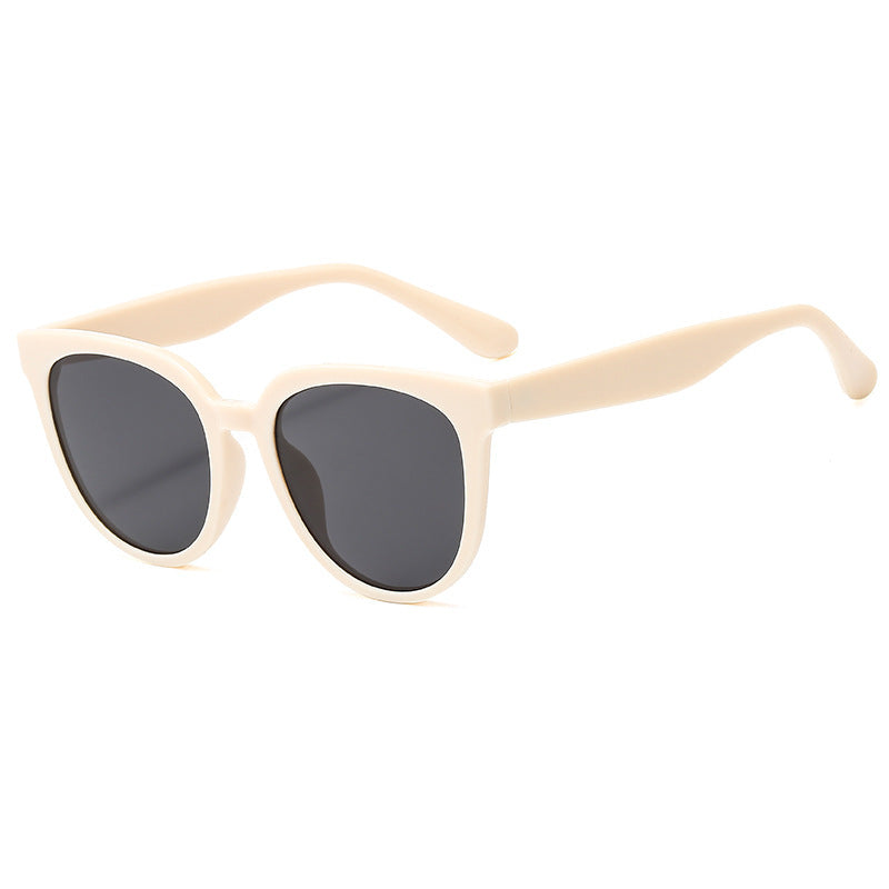 Women's sunglasses with unique cat-eye design and polarized lenses Stornfield